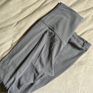 Lululemon align 25” 7/8 (4)